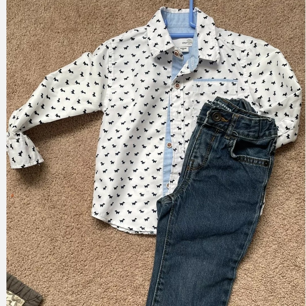 Spring Boys 2t button down collared shirt with Children’s Place Straight Jeans